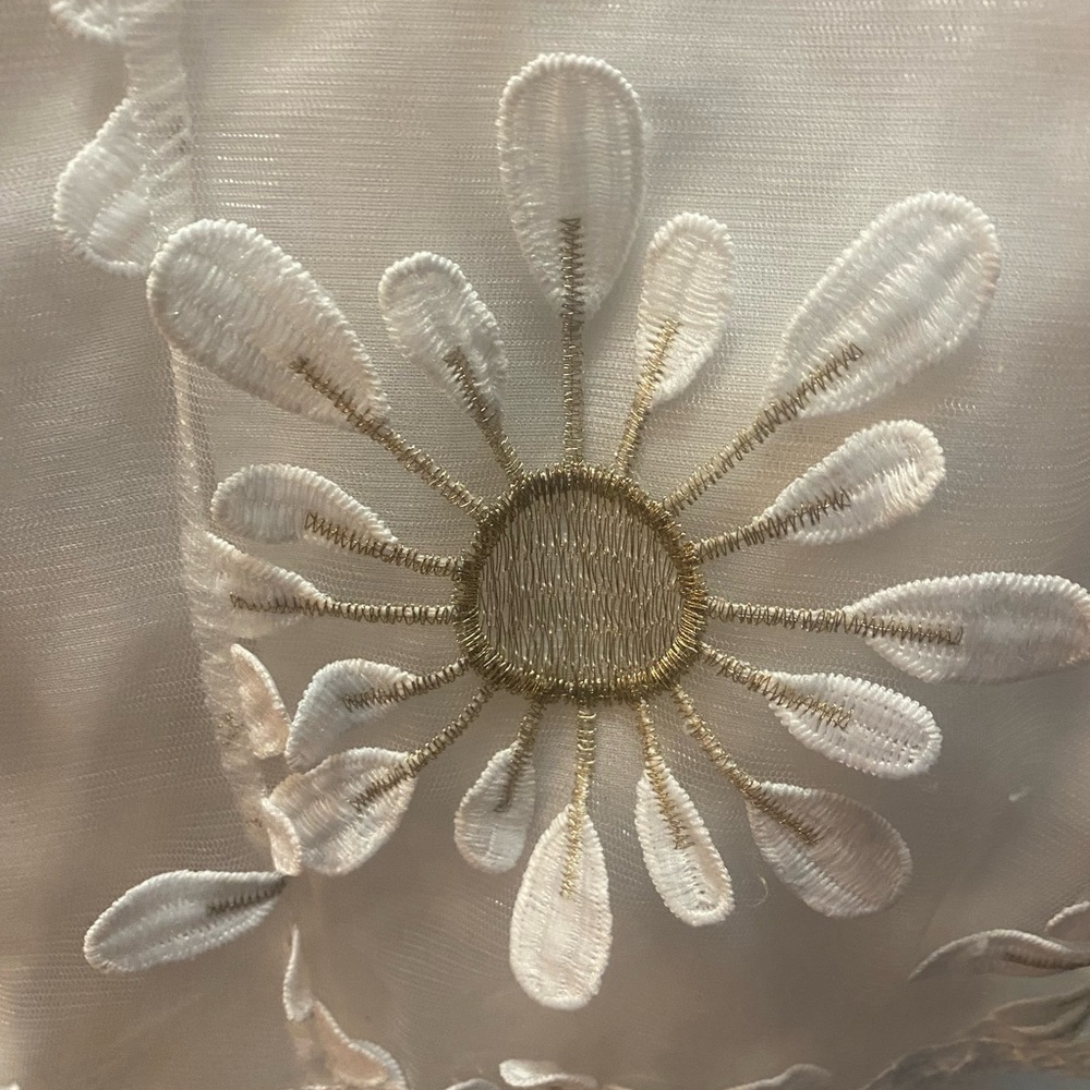 Girl's Sunflower Sleeveless Dress - Picture 5 of 6